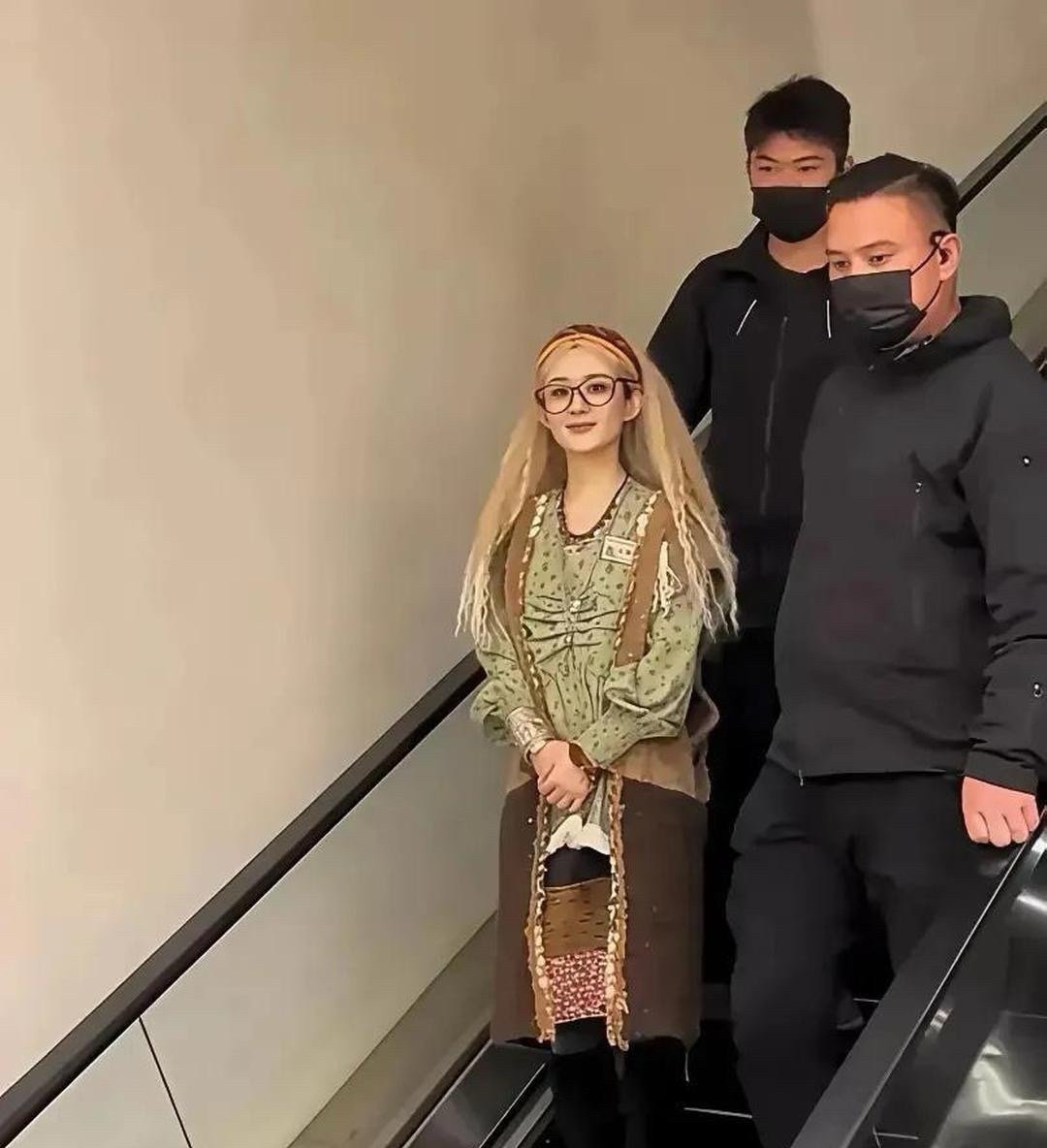 这是赵丽颖吗？我竟然都没认出来