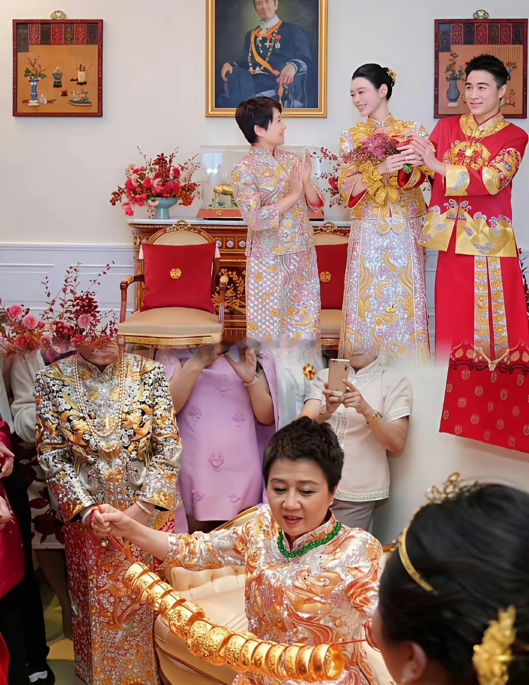 何猷君奚梦瑶这哪是负重前行，分明是“富”力全开​​​
