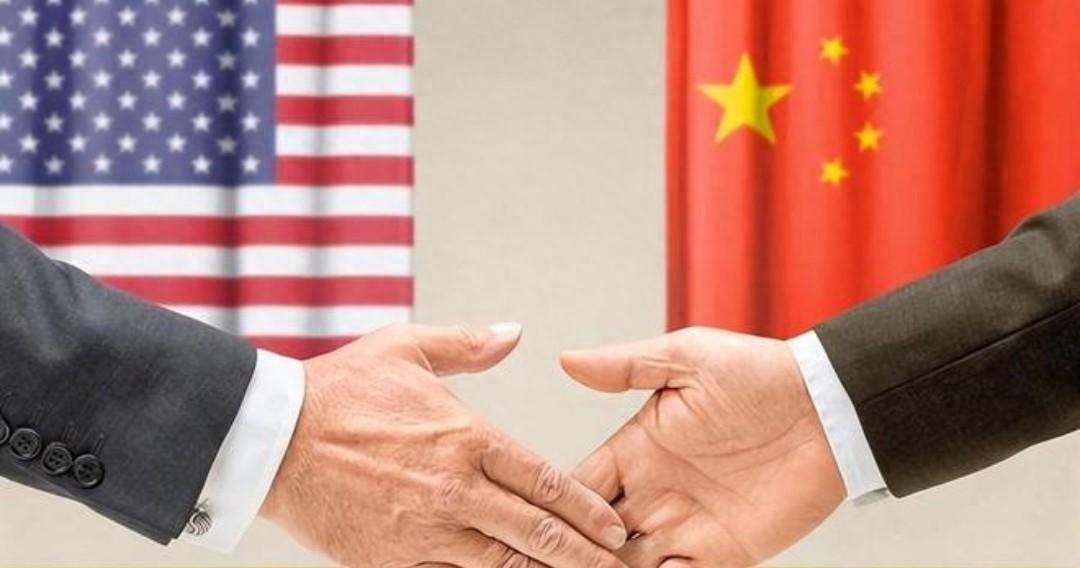 刚搞定美国，中方就对2个美盟友出手，连出三招让他们付出代价美国航母刚在西太平洋