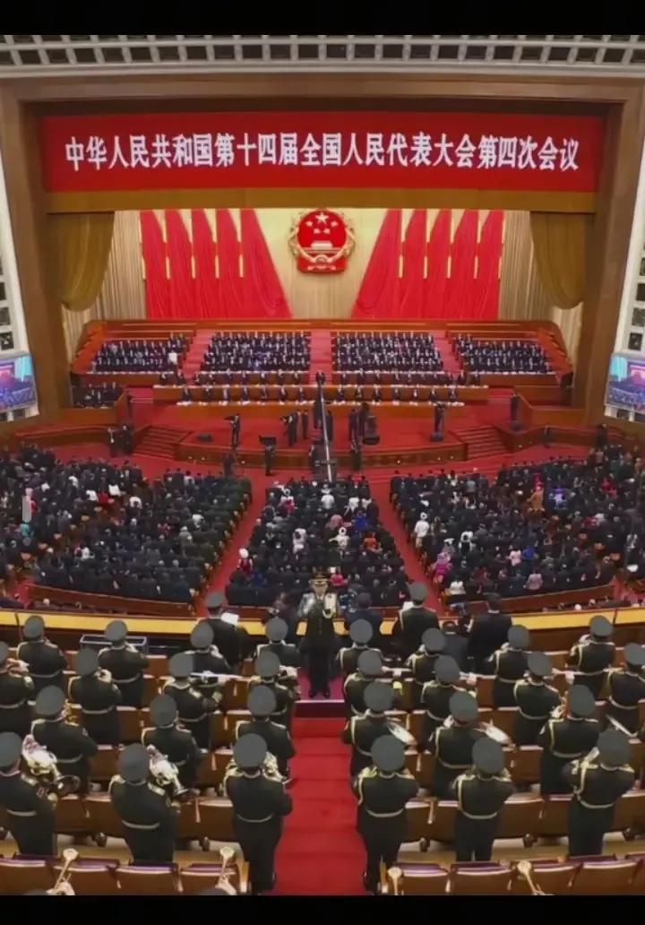 这几年，大家都在喊难，但昨天下午这条重磅消息一出，风向变了。3月12日，十四届