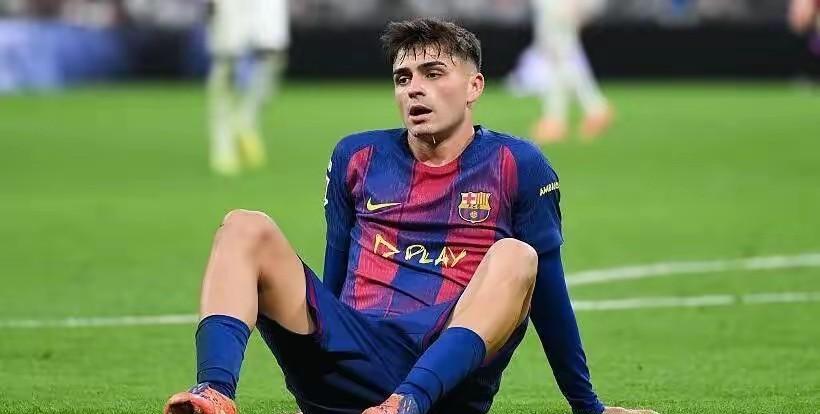 佩德里肌肉撕裂预计要缺席一个月左右，巴萨官宣中场大将佩德里肌肉撕裂，今年巴萨的伤