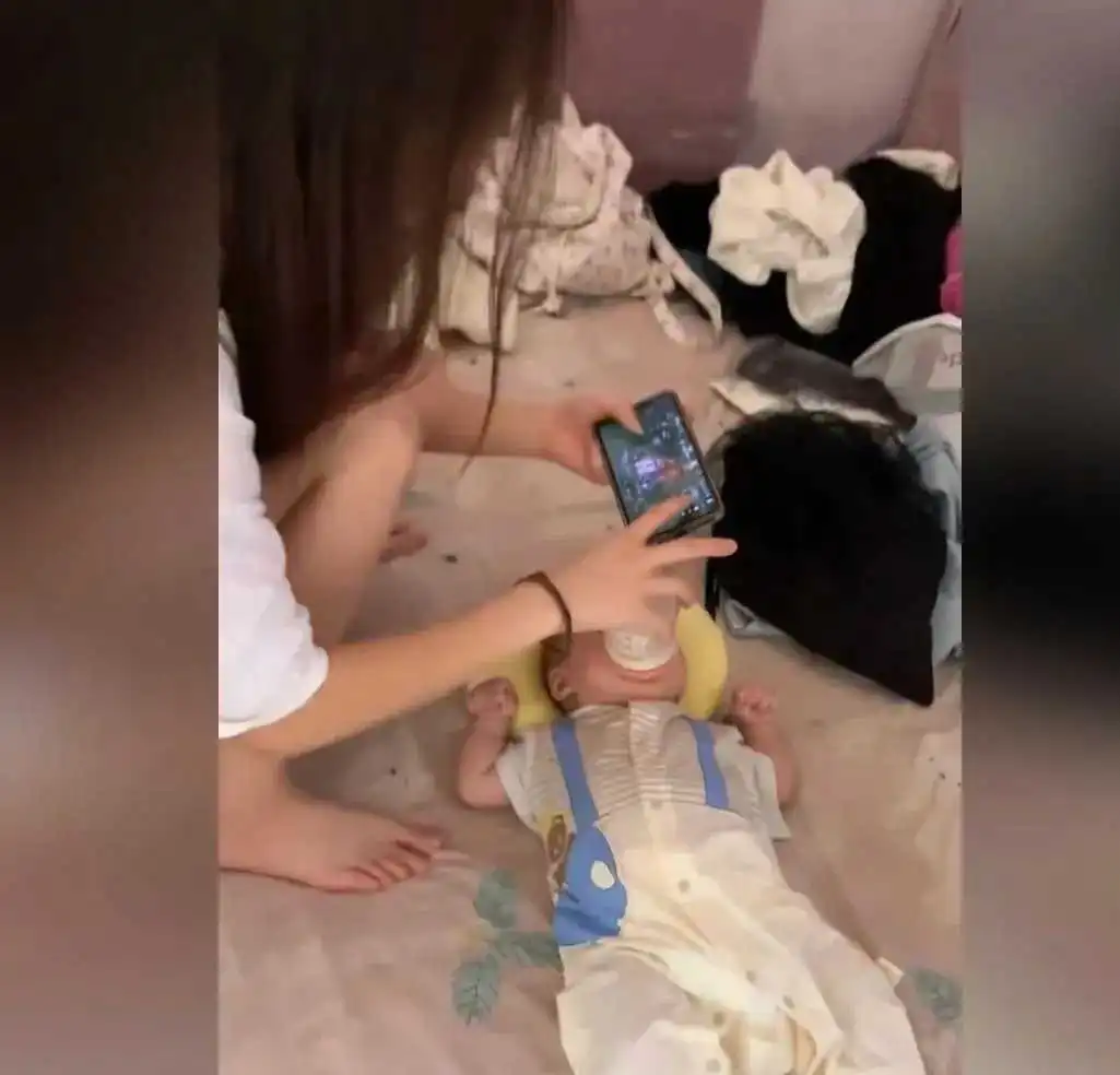 谁都不能影响我打游戏，坑谁也不会坑队友~