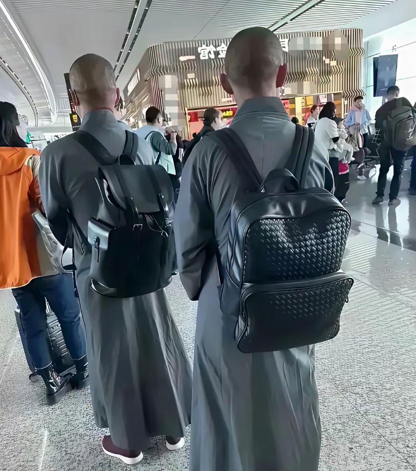 和尚不是你想当就能当的。除非你是驾鹤而来，迈巴赫。