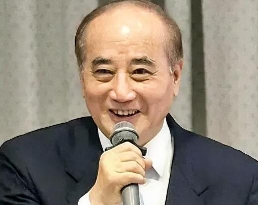 这回政坛不倒翁王金平又立功了！别人来，他说我年记大了，可郑丽文来，他给了三点期待