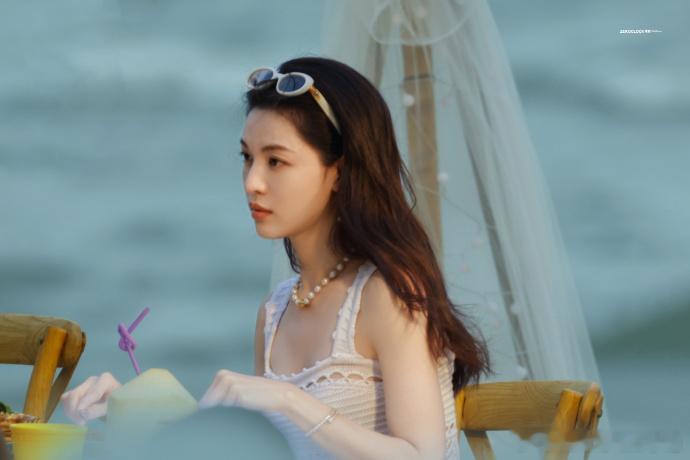 陈伟霆说内娱只有他能驾驭钟楚曦钟楚曦真的好美啊，感觉钟姐好适合都市剧这个赛道，