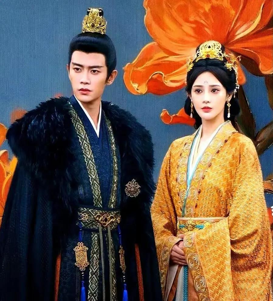 任嘉伦太适合这背负苍生，隐忍不屈的角色了。苦了他一个，幸福千万家。主演：任嘉