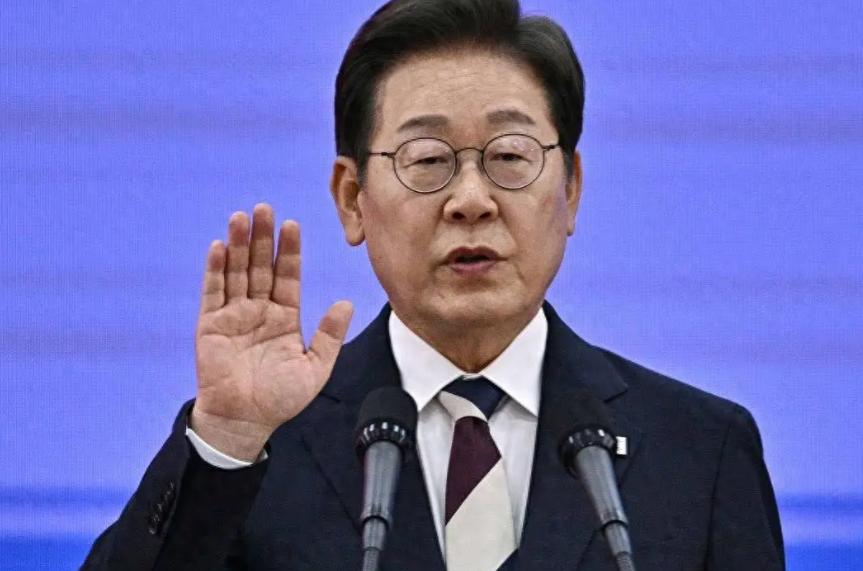 日本提高华人签证费后，韩国宣布了。7月1日这一天，东亚两个邻居在签证问题上