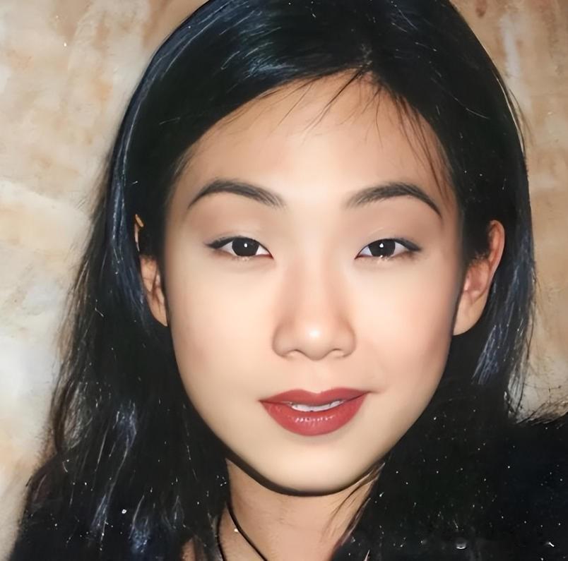 2004年，林忆莲向李宗盛提出离婚，李宗盛坦言：我年近半百，却要妻离子散，真的是