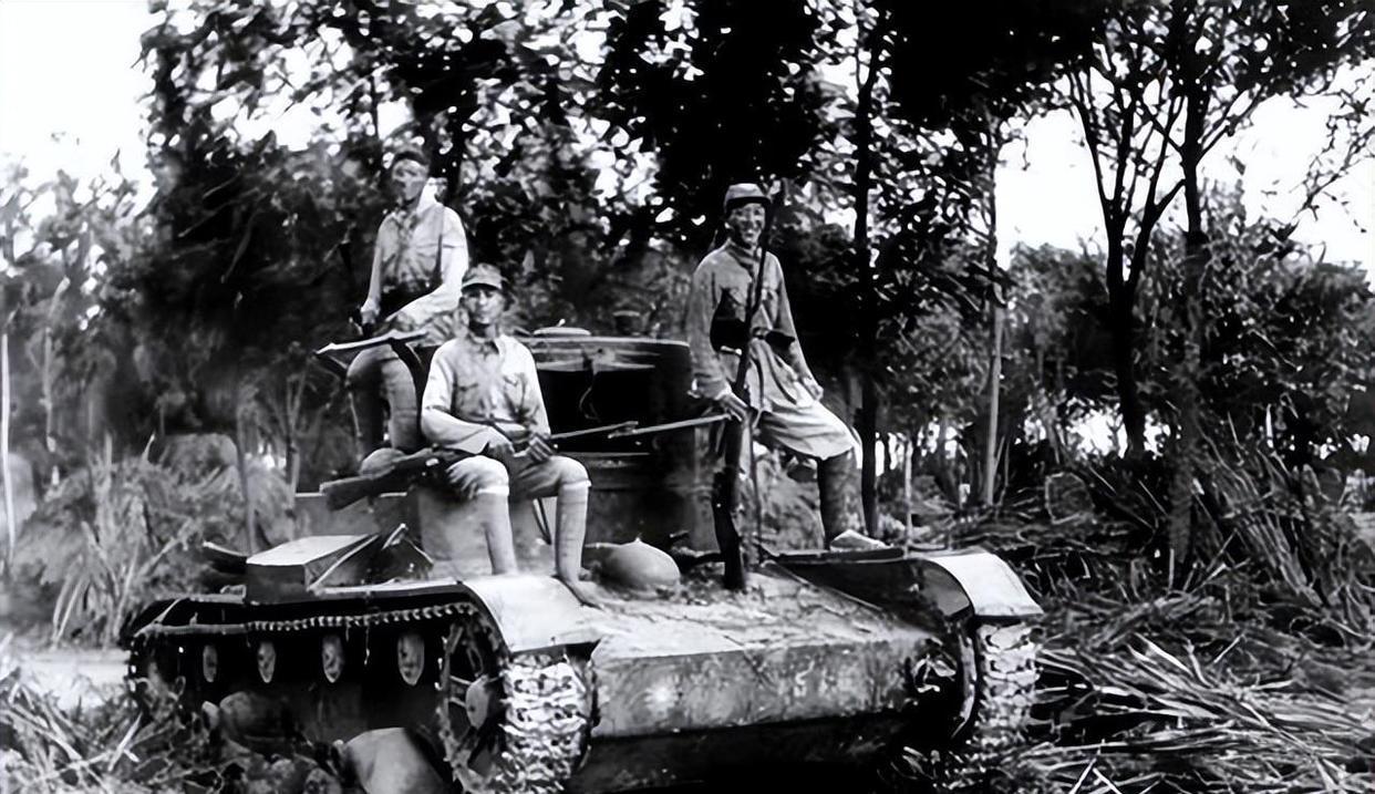 鲁南战役华野一夜暴富，粟裕用缴获的美式装备，成立了特种兵纵队。194暴富，粟裕