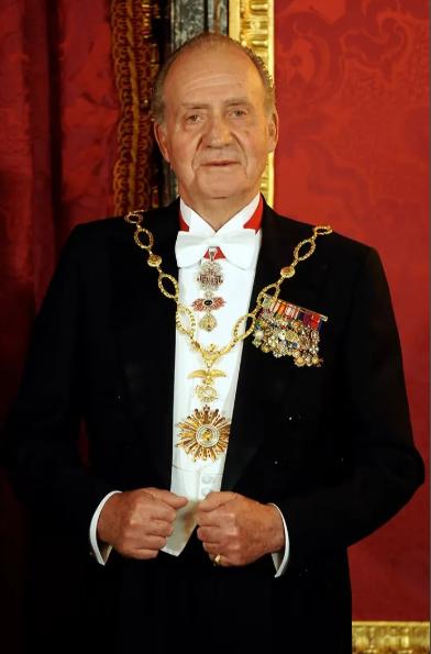 “他的瘾太大了！必须进行化学阉割！”2014年，86岁的西班牙前国王，被强行注射