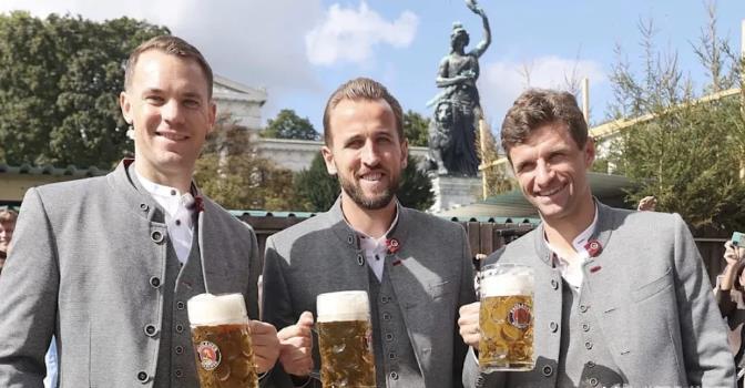 慈不带兵!孔帕尼接受了《图片报》的采访，谈到了拜仁球员将出席<em>慕尼黑啤酒节</em>相关活