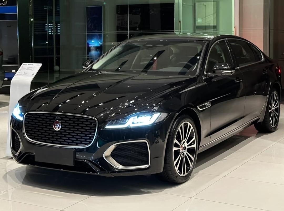 捷豹XFL优缺点是什么？优点，英伦风外观有辨识度，专属美学打造标志性前脸和