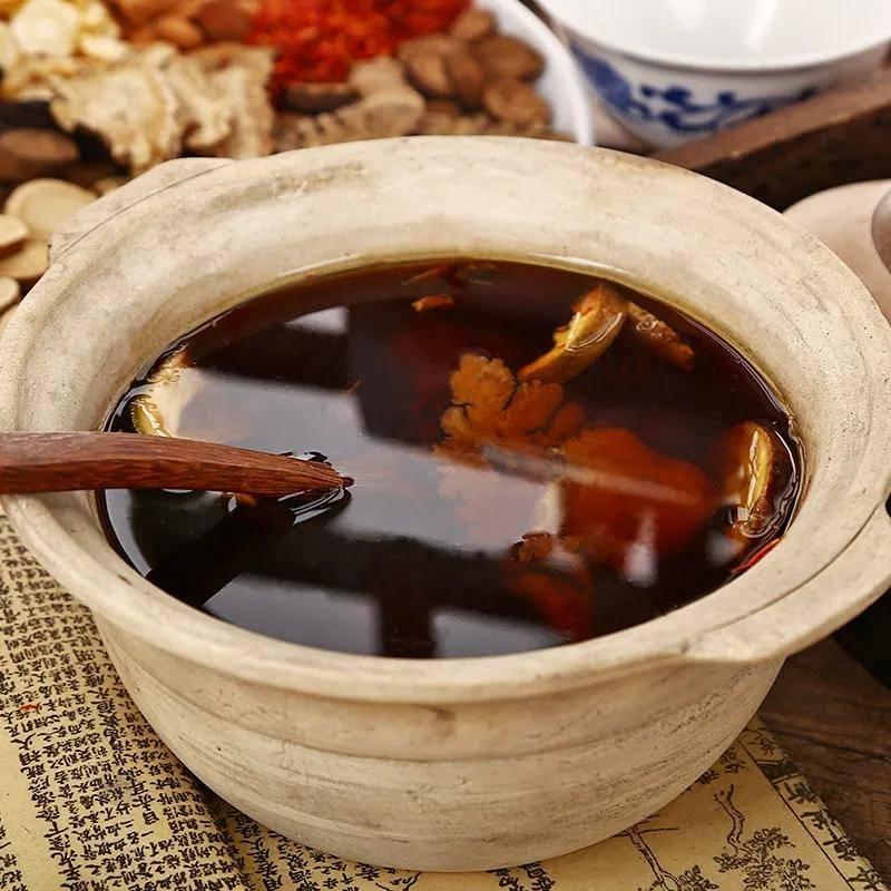 夏天苦夏，不爱吃饭，乏力气短，用一碗汤滋养，健脾胃，补正气 最近来了很多患者