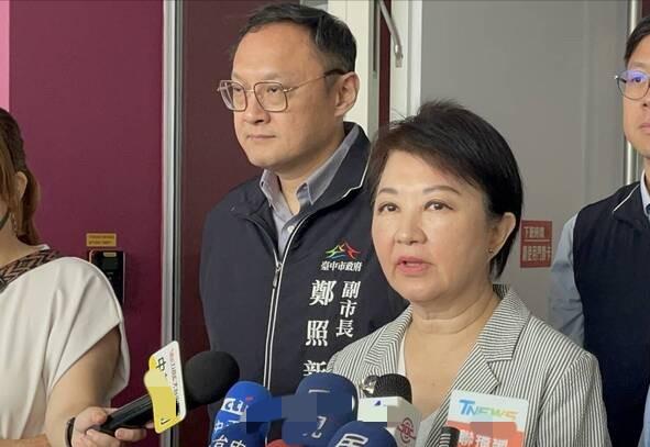 卢秀燕痛批封杀令：话说得硬，人却没去卢秀燕今天（16日）这番话，核心指向很明确