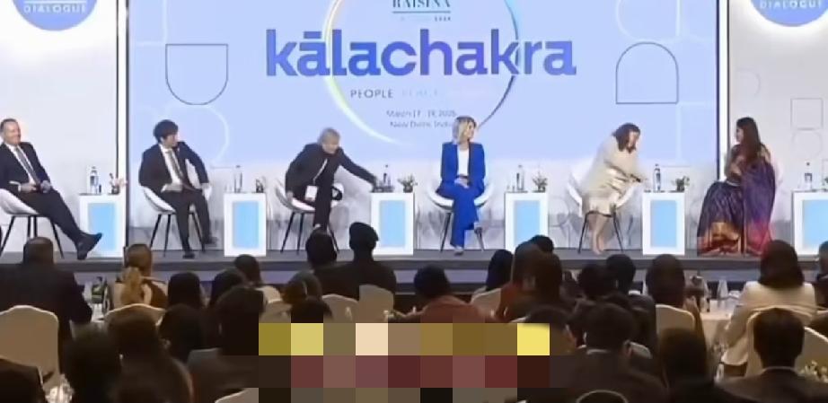 请问，在大国里印度处在一个什么位置？这几年看了不少印度记者对外国人的采访，发