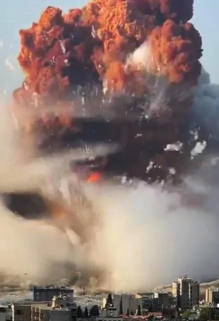 俄军的反击太快了。俄罗斯国防部今日发布战报，俄军“中部”集团军部队已“解放”顿