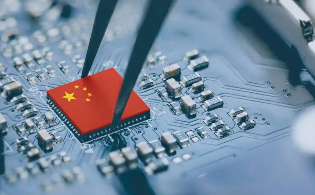 美国缺什么，我们供应什么，中国缺什么，美国卡什么，天下没有这好事！美国一边卡住中