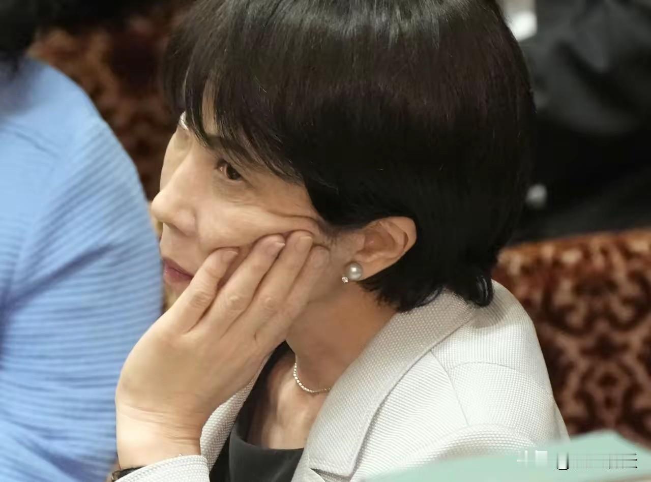 总感觉有大事发生，可昨天朋友的一番提醒，使我顿然大悟，本子压根就不敢和东大开战，