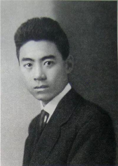 历史知识年轻时的周总理​​​