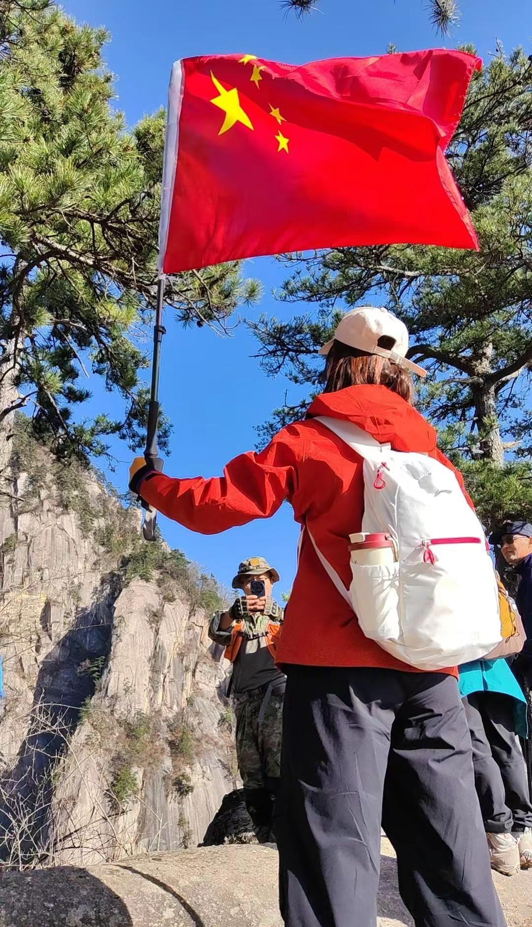 2026年第一登，你们去哪了？有好的线吗？喜欢爬山🏃感受大自然的气息🍀晒出