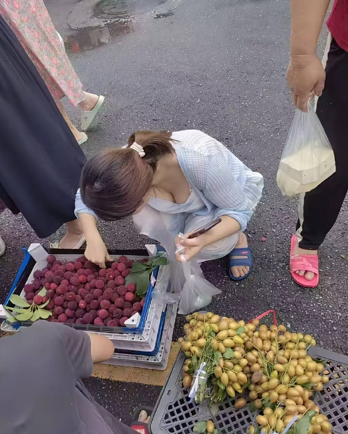 这杨梅好大啊！