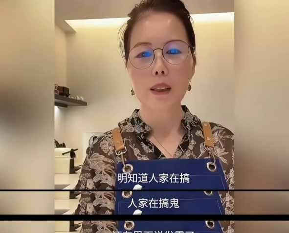麻六记第一猛将非小杨阿姨莫属，先给小杨阿姨点个赞！在这风口浪尖，张兰汪小菲都选