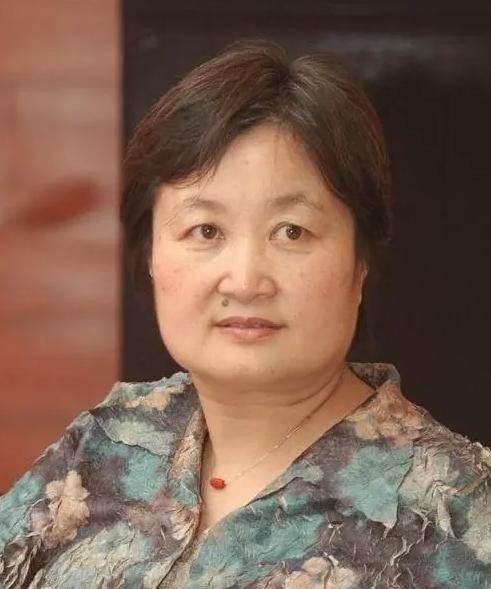 1950年，陈赓的女儿陈知进由于吃了缴获来的美国奶粉过敏，面部起了不少疙瘩，一位