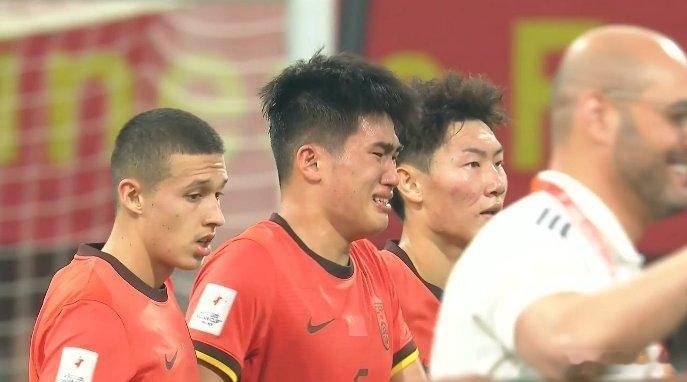 U20国足无缘4强国青球员赛后集体痛哭遗憾肯定是有的，责任也肯定是有人要背