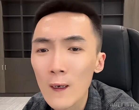 继仙洋后，二驴疑似遭ks官方压制开“变声器”，再有两徒弟将离开大院。