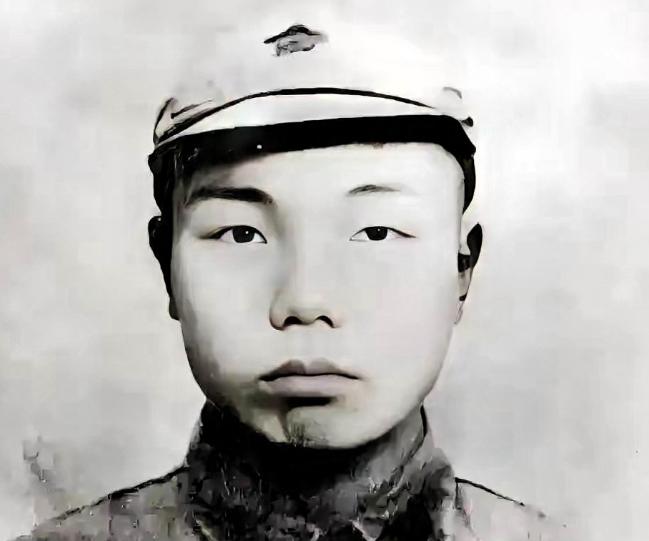长征路上，一个19岁的红军指挥员被土司扣作人质换粮食。萧华临走前给他半块黑糖，只