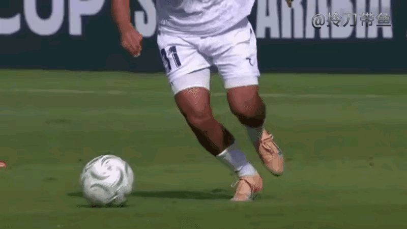 伊拉克不服，澳大利亚不服，泰国不服，乌兹别克更不服。就连刚能敞开肚皮吃饭没几