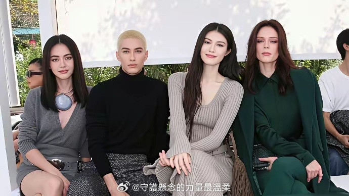 何穗的皮肤不是一般的白，比白人的肤色还要白啊。 ​