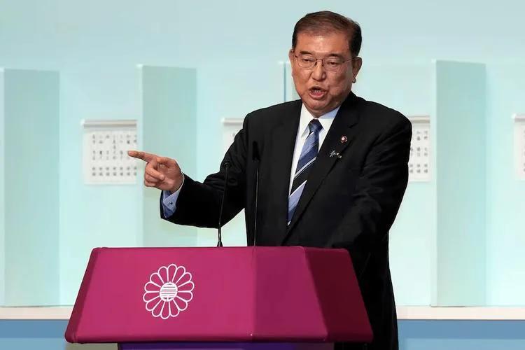 石破茂真该辞职了！美日新协议一签，日本国内哀嚎一片，“广场协议2.0”的吐槽