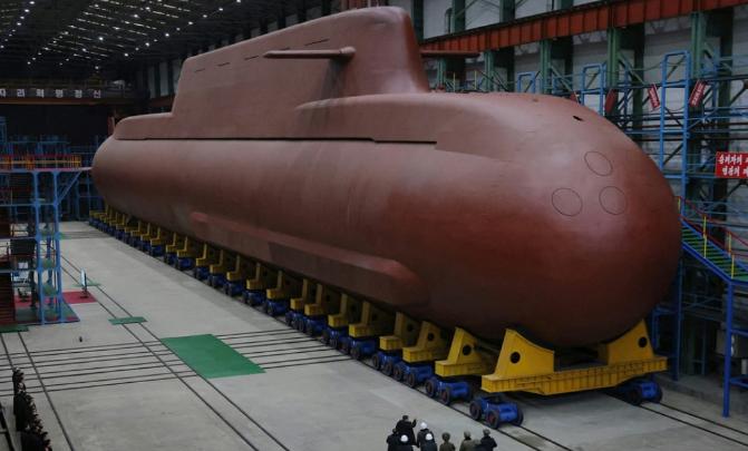 就在刚刚， 朝鲜突然公开宣布， 12月25日，朝鲜直接扔出了个震惊全球的