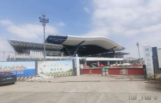 广湛高铁佛山站能否如期开通？大家都了解，广湛高铁已建设6年，如今进入最后的冲