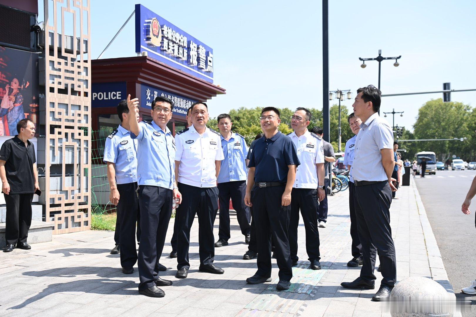 洛阳老城区贴心服务全国游客：车辆轻微违法不处罚，停车场半价收费暖人心！​​​