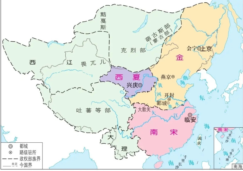 中国历史有个铁律，对外怂包必挨揍，富而不强死更惨。宋朝就是反面教材，他们以为躲着