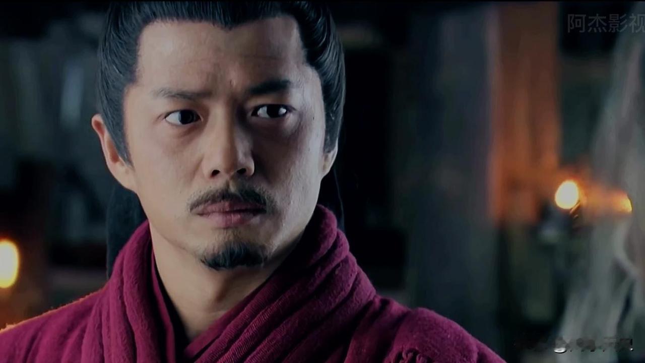 韩信的悲剧，归根结底四个字：阶级局限。他这辈子最大的坎儿，不是胯下之辱，是至