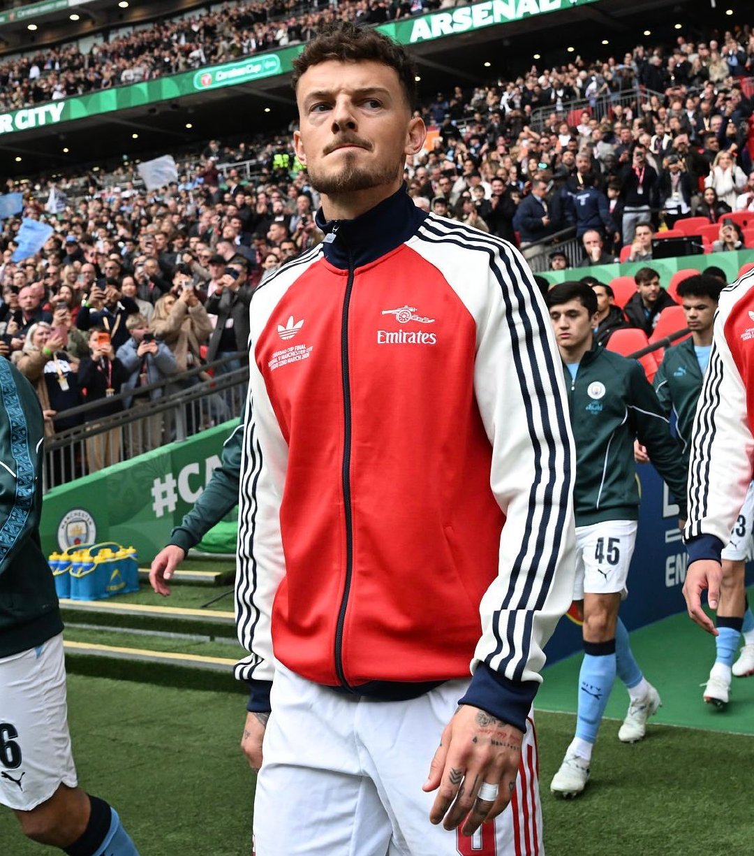 HandofArsenal消息，埃弗顿对本·怀特表现出浓厚的兴趣。虽然其他俱乐部