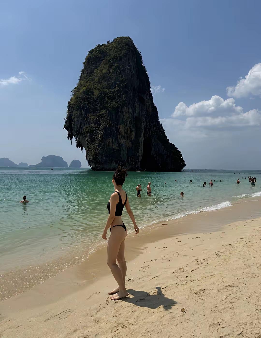 狮子座♌️3月5日至3月10日运势柳暗花明，大喜过望。命星接连与岁、水两