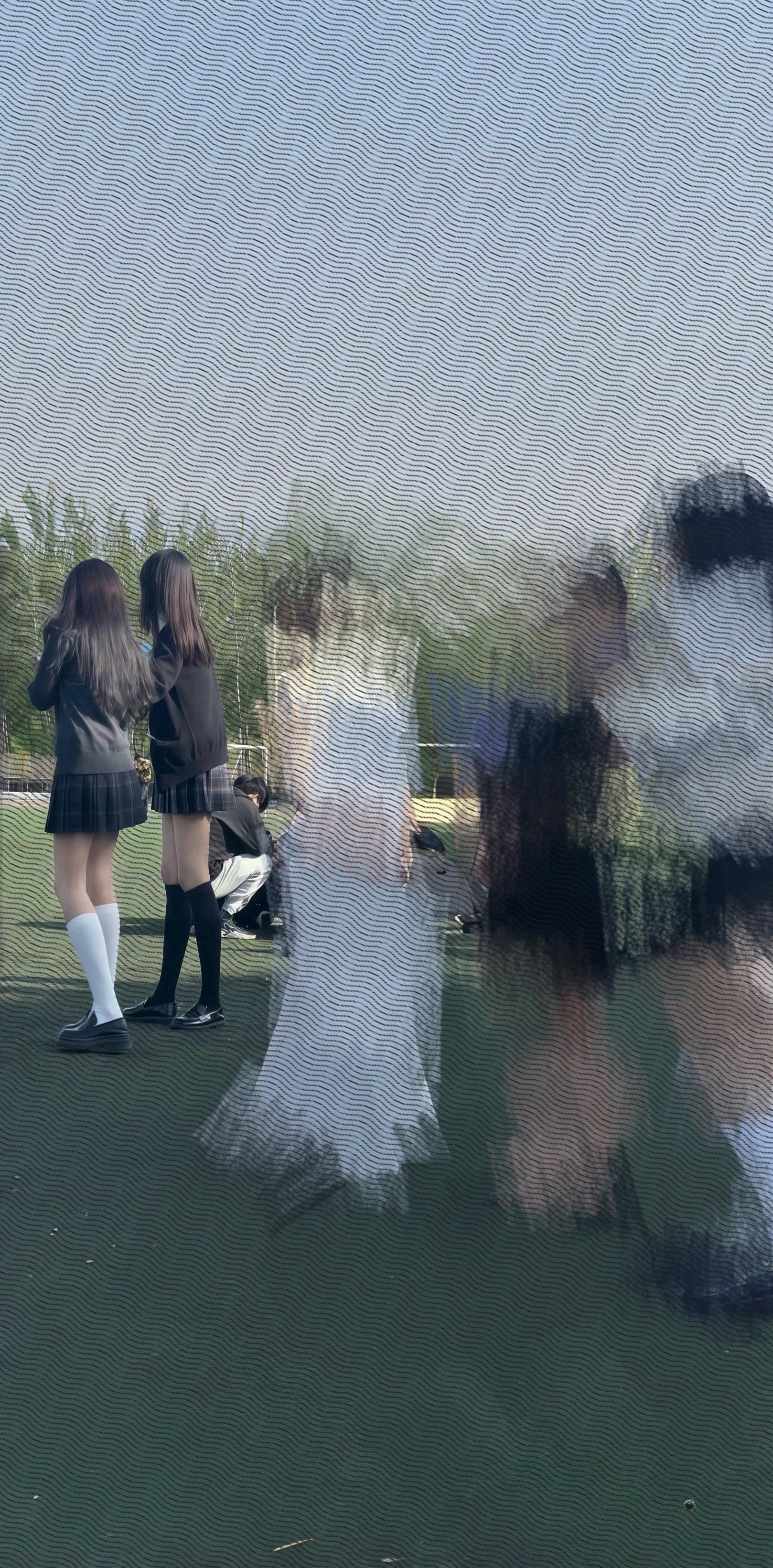 以前的白月光没好好珍惜 现在追悔莫及