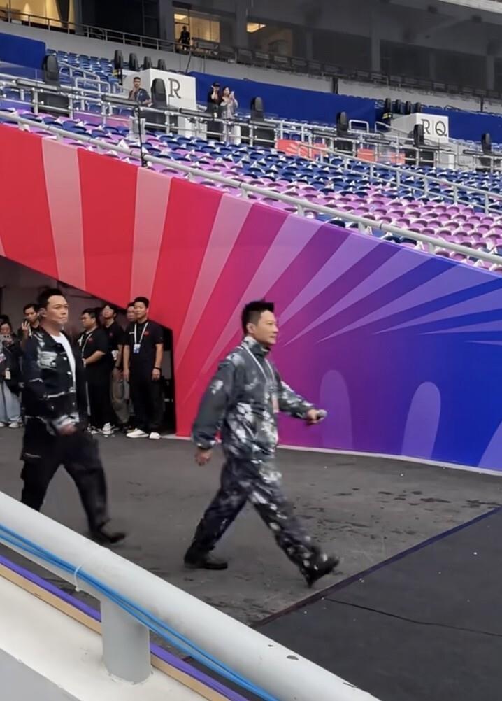 古惑仔都来了，今晚的全运会有点意思，除了湾仔的扛把子陈浩南，其它几个全部登场全运