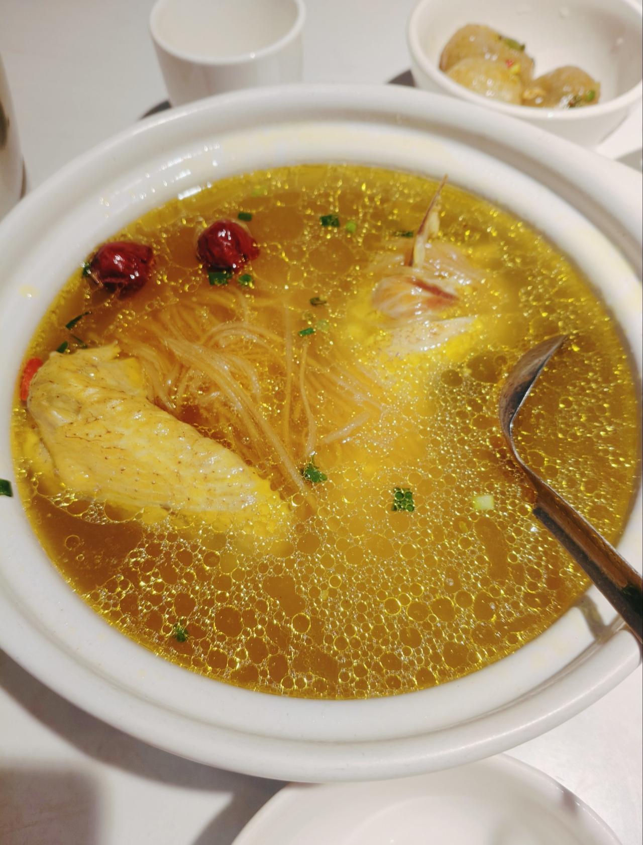 竹林自驾旅老母鸡汤温泉之旅竹林泡汤爬山