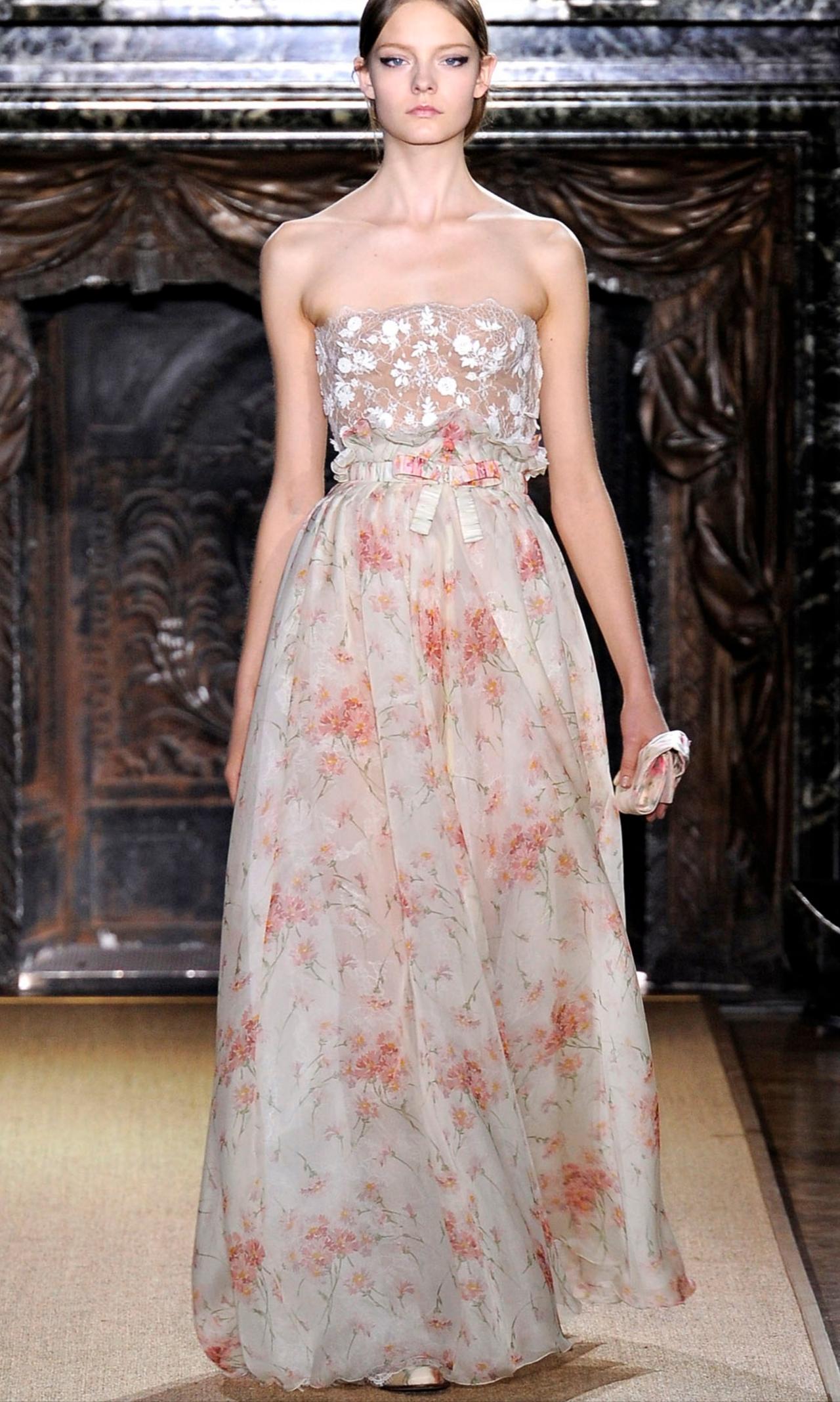 秀场回顾|Valentino2012春夏高定系列：浪漫主义的极简革命！本