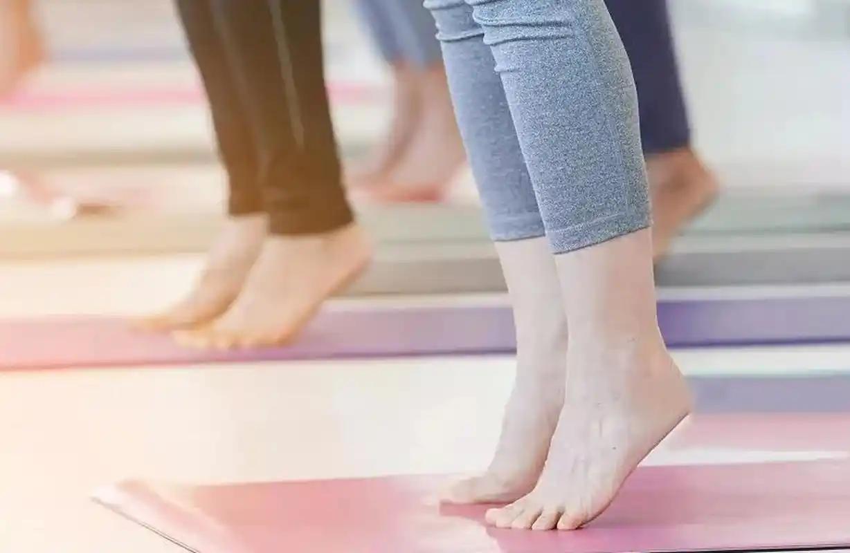 你绝对想不到！不用花钱不用占地，每天踮脚几分钟，5个健康惊喜主动找上门？很多人