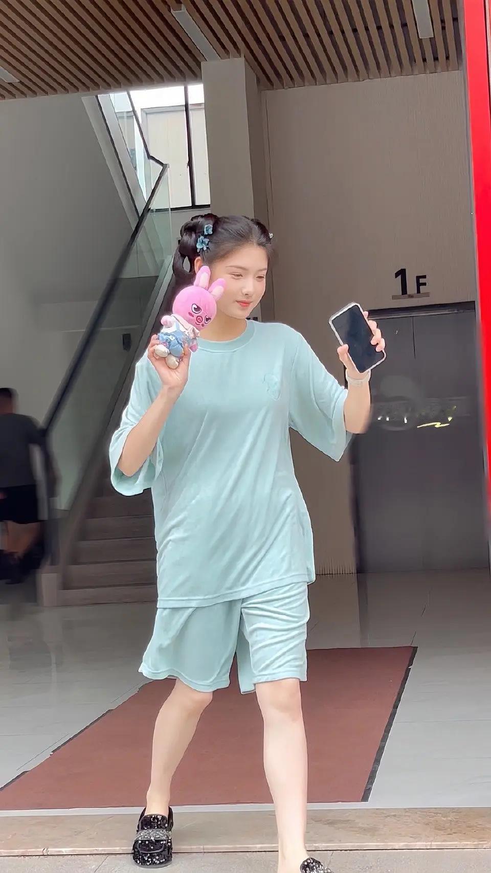 艾米的身材真的适合当明星吗
