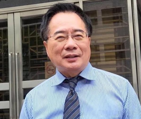 台湾名嘴蔡正元因为20年前的“三中案”（贱卖中视、中广、中影股权及资产）被判3年