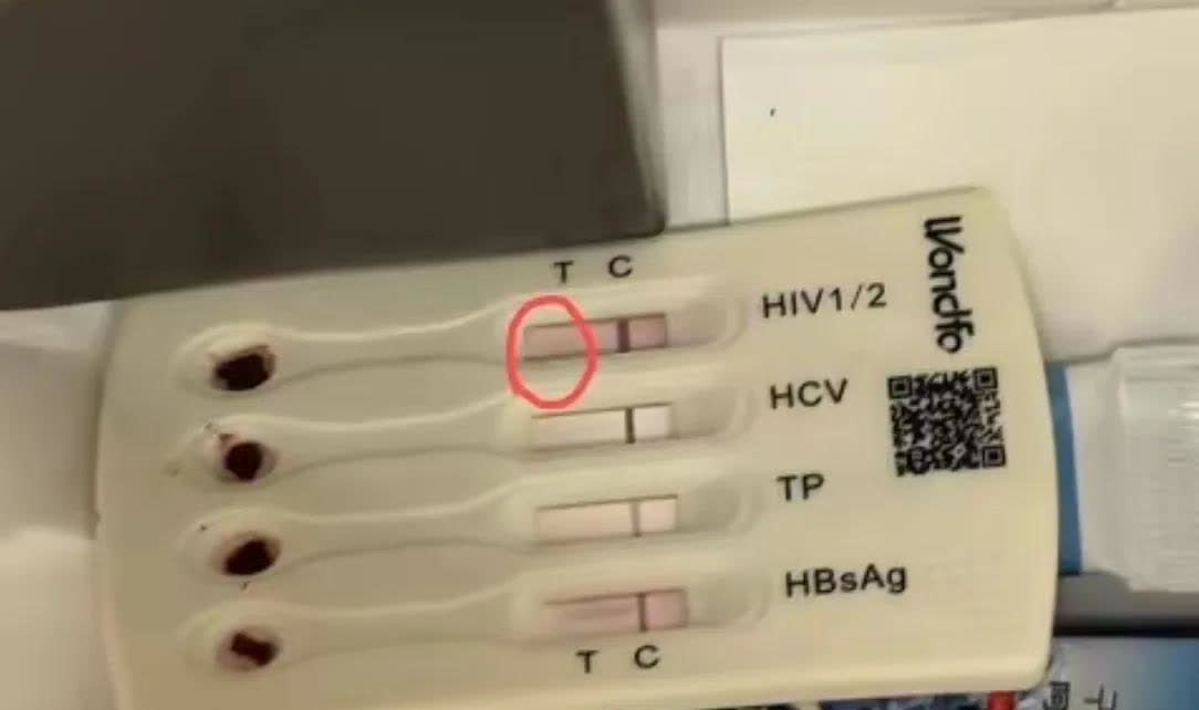 有假？徐先生反映，他和女友入住北京某酒店后6月17日找酒店服务员，索要牙具，