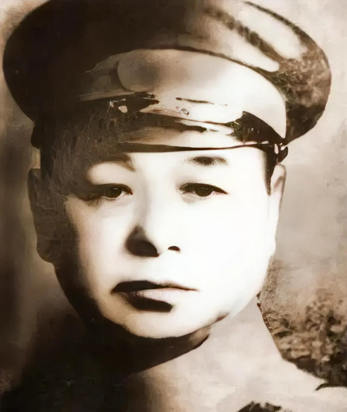1949年，起义将领范绍增对7个妻妾说：“现在是一夫一妻制，你们7人，只能留一个
