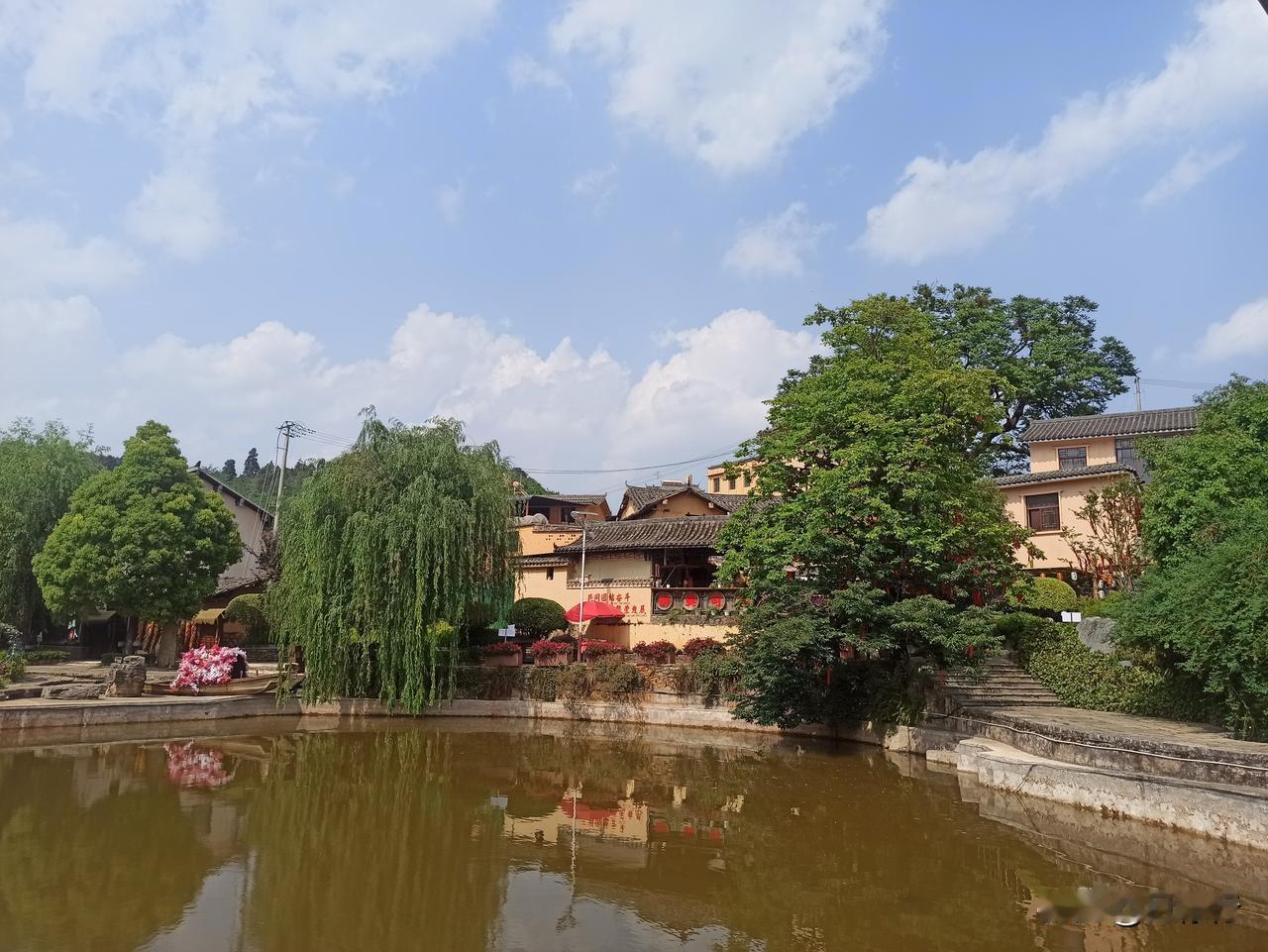 云南弥勒古村落民居。古村落古民居古建筑